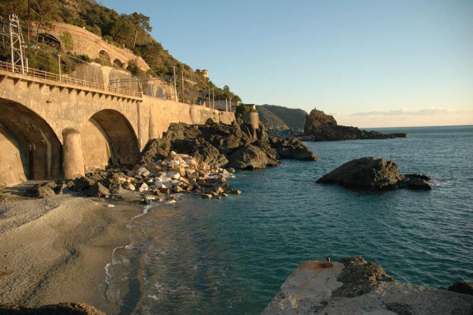 Hotel Silvia Framura - Cinque Terre Ruang foto